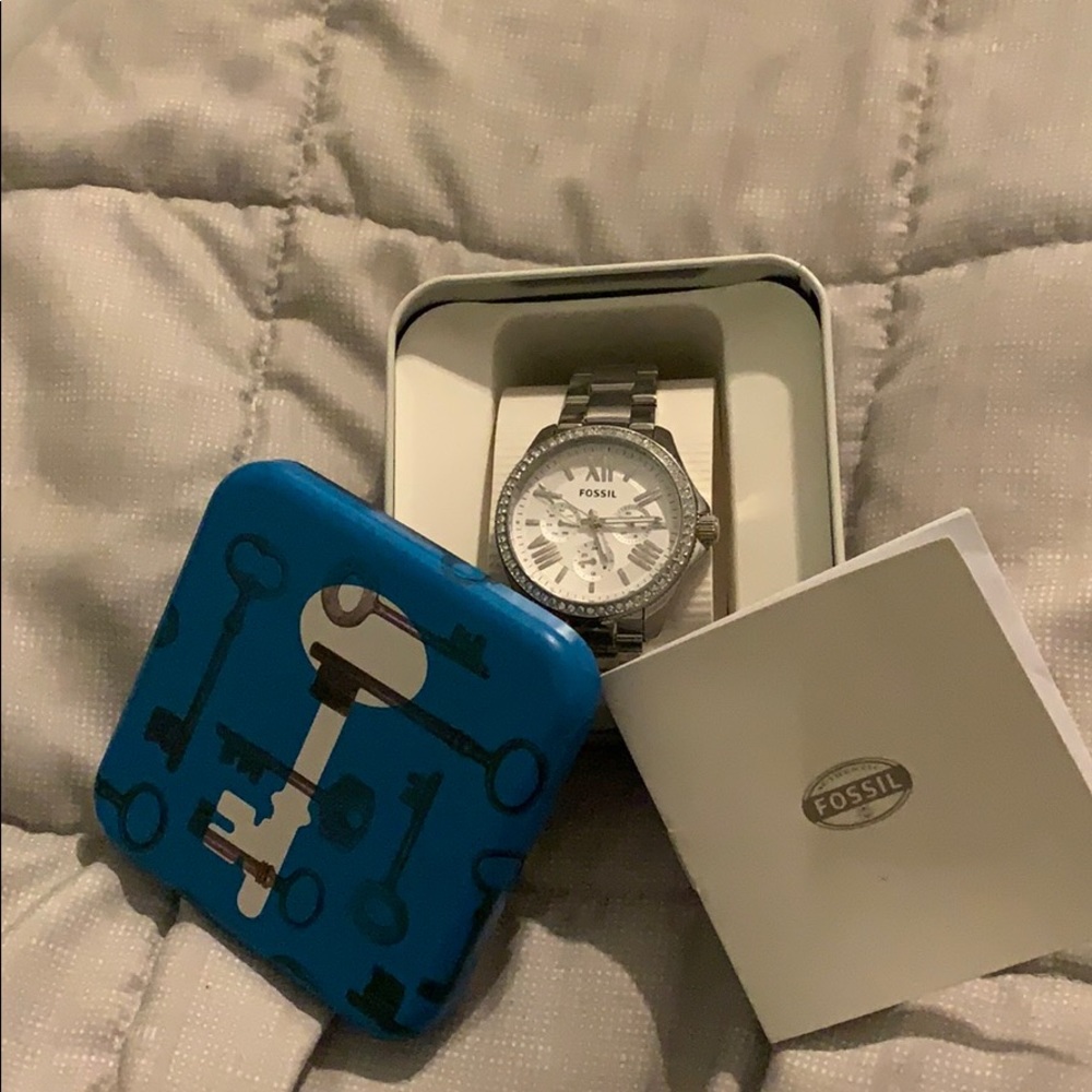 Fossil watch